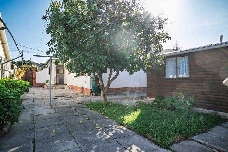 3 Bedroom Property for Sale in Fish Hoek Western Cape